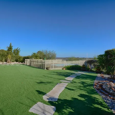 Prestige For - Moradia Com Piscina, Jardim E Estacionamento Paderne /albufeira فيلة البوفيرا